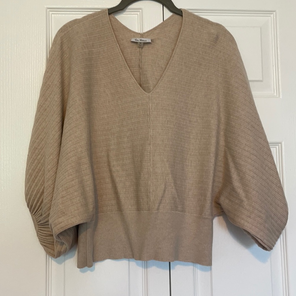 Semi crop light short sleeve sweater